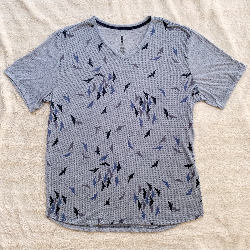 Howe t-shirt LIKE NEW!